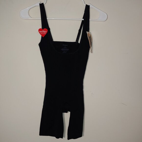 Assets by Spanx Breathable Lightweight Body Shaper Size L Black - Picture 1 of 6